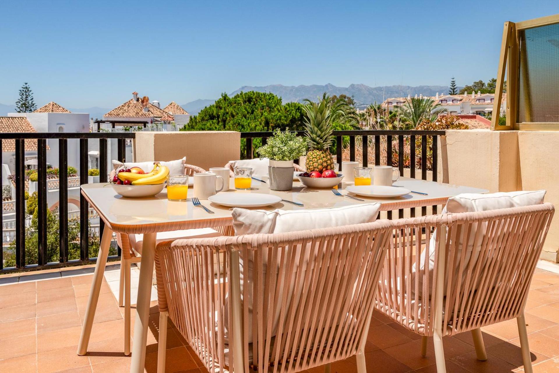 Oleholidays 143 Romana Playa Vistas Al Mar Apartment Marbella