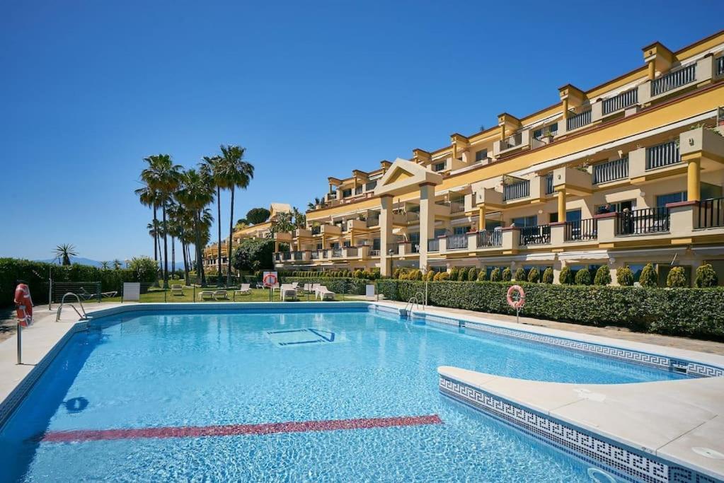 Oleholidays 143 Romana Playa Vistas Al Mar Apartment Marbella
